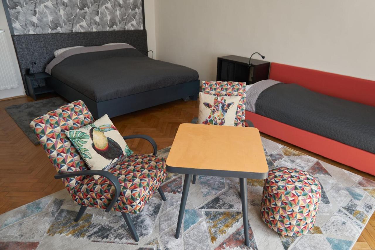 Ili Apartment Budapest Eksteriør bilde