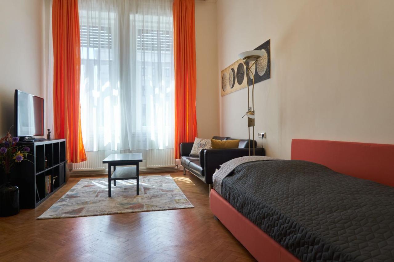 Ili Apartment Budapest Eksteriør bilde